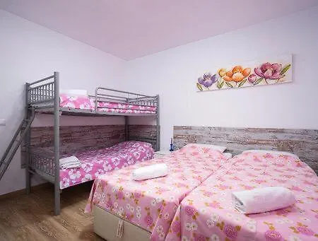 Lana Guest house