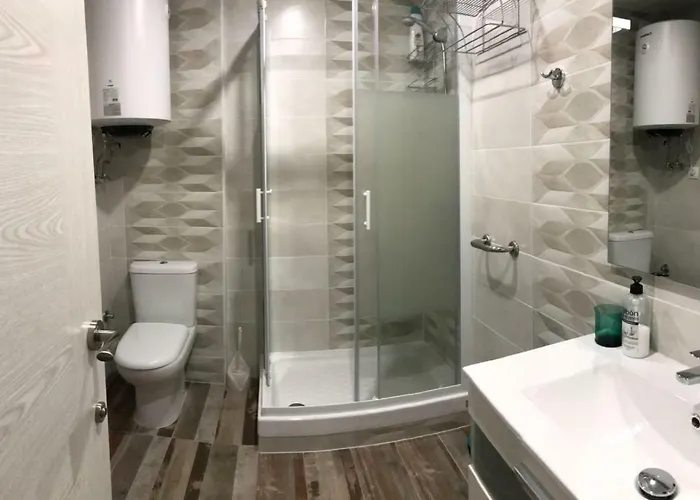 بيت ضيافة Lana دينايا